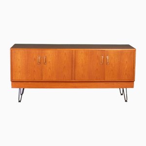 Credenza lunga in teak con gambe a forcina di G-Plan, anni '60