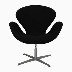 Swan Chair aus schwarzem Hallingdal Stoff von Arne Jacobsen, 1980er