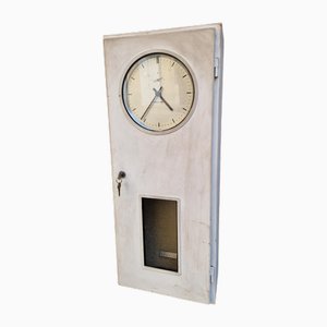 Reloj de péndulo vintage con caja de madera, años 40