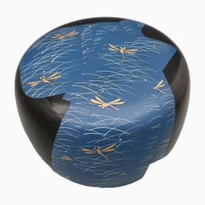 Vintage Japanese Netsuke Matcha Conatiner with Maki-E Lacquer Depicting a Deep Blue Kimono Fabric with Golden Drangonflies on Black Background, 1960-70s