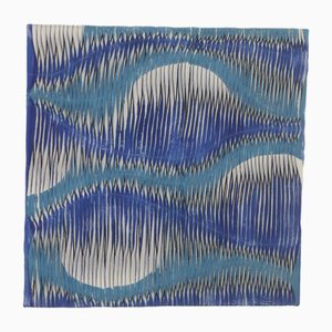 Peinture Sculpture Textile avec Effet Vague et Relief Utilisant un Pliage Monochrome Bleu