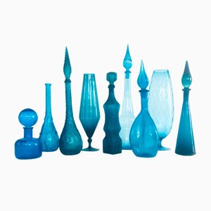 Jarrones y jarras vintage de vidrio azul, años 60. Juego de 9