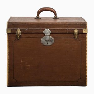 Würfelförmiger Vintage Koffer