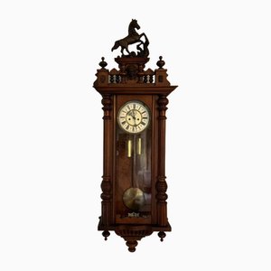 Reloj de pared victoriano antiguo de nogal tallado, Viena, Austria, década de 1880