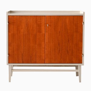 Credenza vintage con ante a battente, anni '60