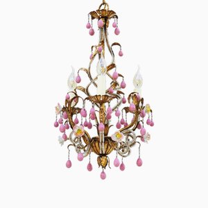 Lampadario in stile Maison Bagues con rose in porcellana e gocce rosa, 1960