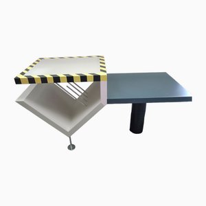 Consola Attyka de Jacob Jensen para Bang & Olufsen, años 80