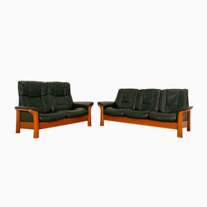 Sofás Windsor de tres y dos plazas de cuero verde oscuro de Stressless. Juego de 2