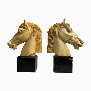 Sujetalibros de mármol con forma de cabeza de caballo, 1920. Juego de 2