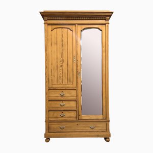 Vintage Fir Bedroom Wardrobe