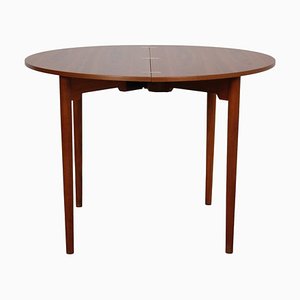 Mesa de juegos de nogal de Hans Wegner, años 60