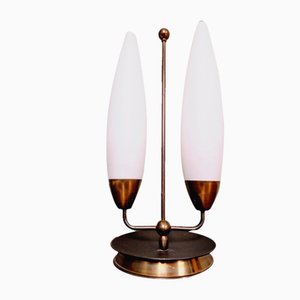 Lámpara de mesa grande de latón y blanco opalino, años 60