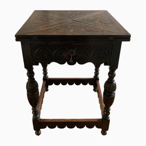 Table Enveloppe Antique en Chêne Sculpté avec Tiroir Unique et Puits de Jeu