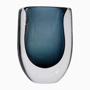Scandinavian Art Glass Vase by Vicke Lindstrand for Kosta Sweden, 1960s