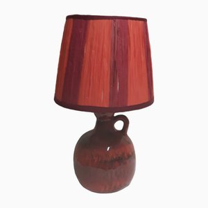 Lampada da tavolo vintage con base in ceramica rossa e paralume in rafia fatto a mano di Lamplove, anni '70