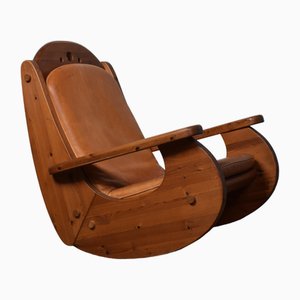 Rocking Chair en Pin et Cuir Cognac, 1970s