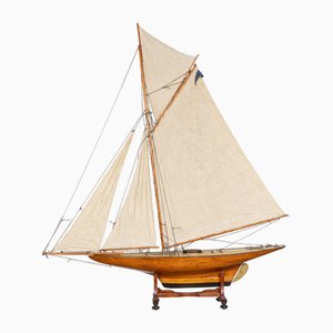 Large 20th Century English Made Wooden Pond Yacht, 1930s