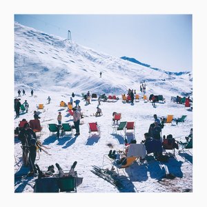 Slim Aarons, Skiers at Verbier, impresión fotográfica de edición limitada Estate, años 70