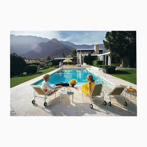 Slim Aarons, Poolside Pairs, Tirage Photographique Estampillé Estate en Édition Limitée, années 80