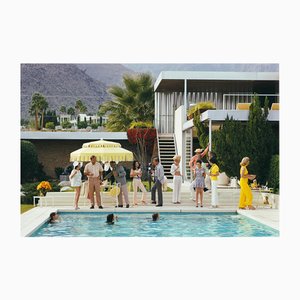 Slim Aarons, Gastgeber am Pool, Limited Edition Estate Stamped Fotodruck, 1980er