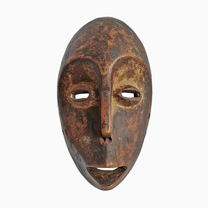 Máscara de pasaporte de madera de Lega vintage
