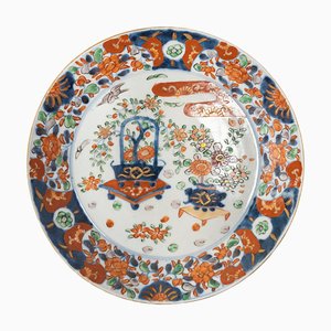 Japanischer Imari Teller aus polychromer Emaille