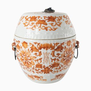 Caja de forma de tambor de porcelana decorada en rojo de hierro chino