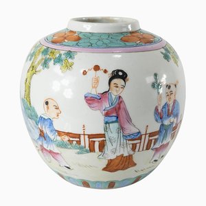 Chinese Chinoiserie Famille Rose Ginger Jar