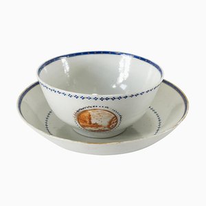 Chinesische Teetasse und Untertasse aus Porzellan, 2er Set