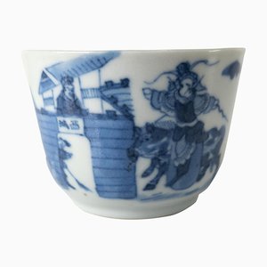 Taza china antigua azul y blanca