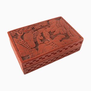 Coffret à Bibelots Rouge Sculpté en Laque de Cinabre, Chine