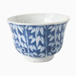 Taza china de porcelana azul y blanca