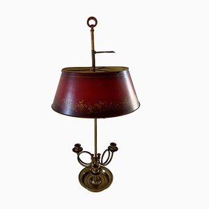 Lámpara Bouillotte de cuerno de tres brazos de latón de Mid-Century con pantalla roja Tole