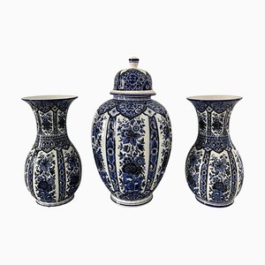 Italian Blue and White Porcelain Vases and Jar Garniture from Ardalt Blue Delfia, Set of 3