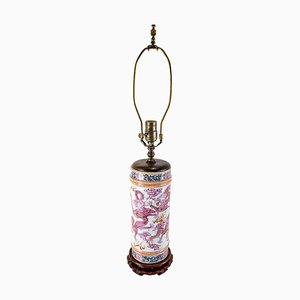 Chinesische Chinoiserie Tischlampe in Rosa Puce, 20. Jh.