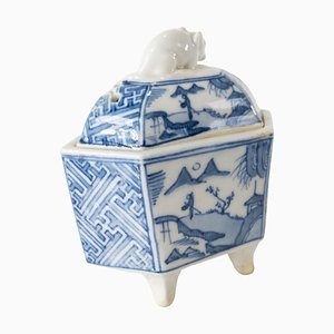 Japanese Blue and White Arita Kiln Incense Burner Censer