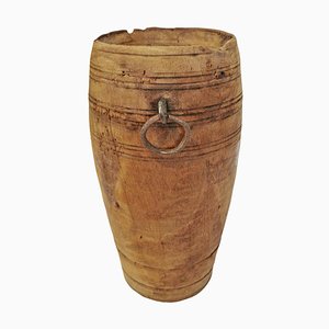 Vaso in legno rustico vintage con manici ad anello
