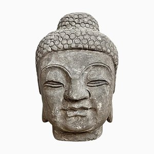 Testa di Buddha intagliata in pietra vintage