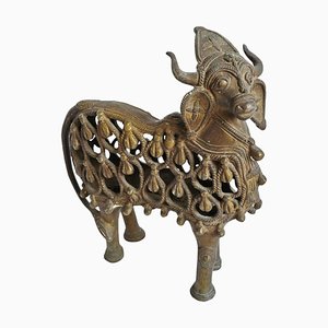 Figura de India Nandi antigua de bronce