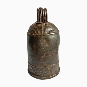 Campana Igbo antica in bronzo dell'Africa occidentale