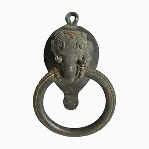 Battente in bronzo a forma di elefante della fine del XIX secolo