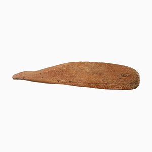 Escultura de ballena de madera flotante tallada a mano de arte popular vintage o tope de puerta