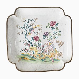 Plat Carré Canton de Pékin en Émail avec Fleurs et Moucherolles, Chine, 19ème Siècle