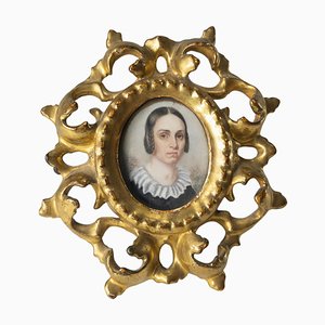 Pintura en miniatura del siglo XIX de una dama en marco de madera dorada florentina italiana