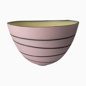 Cuenco en forma de espiral en negro rosa mate de cerámica de arte moderno
