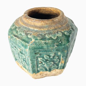 Vaso cinese in ceramica smaltata verde, XX secolo