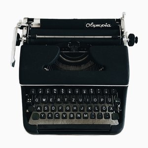 Máquina de escribir modelo SM2 Olympia vintage, años 30