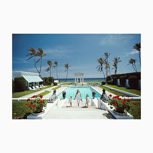 Slim Aarons, neoklassischer Pool, Limited Edition Estate Stamped Fotodruck, 1960er