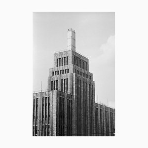 Heinz Pollmann, Karstadt-Haus at Hermannplatz, Berlino, 1937 / 2021, Stampa d'arte