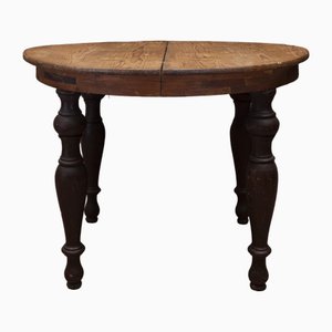 Mid-19th Century Round Extendable Table with Turned Feet, Italy